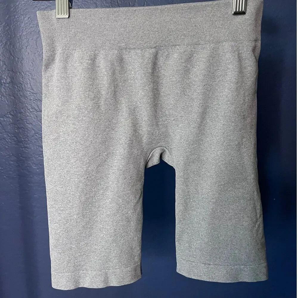 Intimately Free People Ribbed Seamless Biker Shorts Heather Gray M/L Stretch